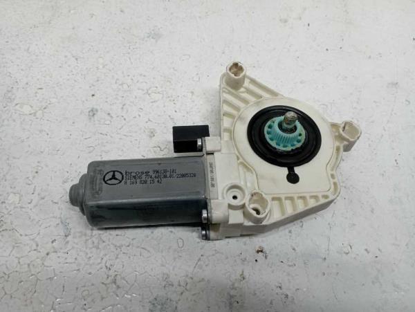 MOTEUR LEVE VITRE AVANT GAUCHE MERCEDES - Vue 2